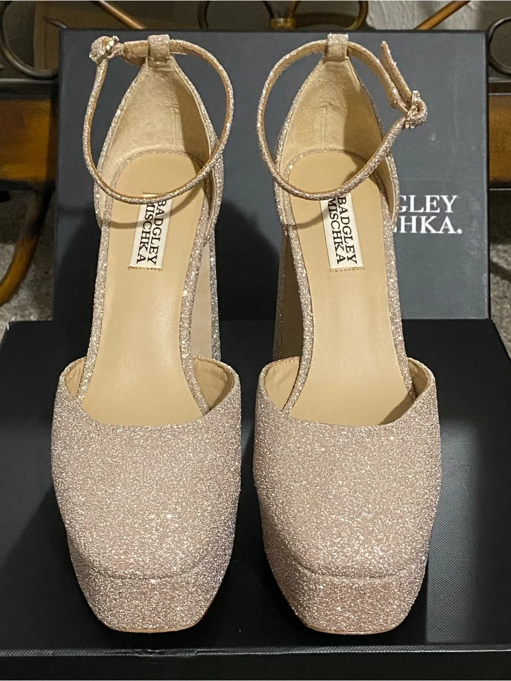 Badgley Mischka Jayne Platform Heels Shoes Size 7.5